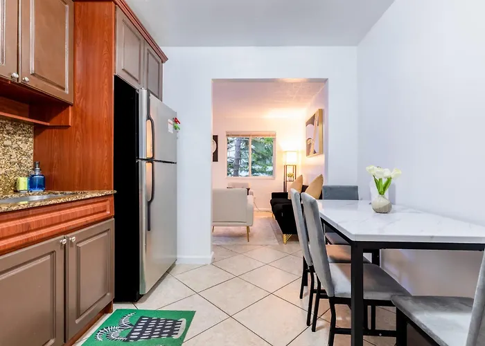 Perfect Miami Retreat City Skyline & Garden